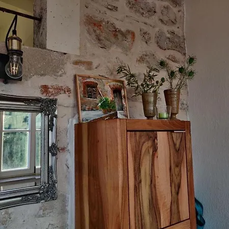 Sunrisehouse Hvar Semesterbostad *
