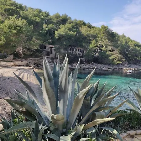 Sunrisehouse Hvar * Brusje